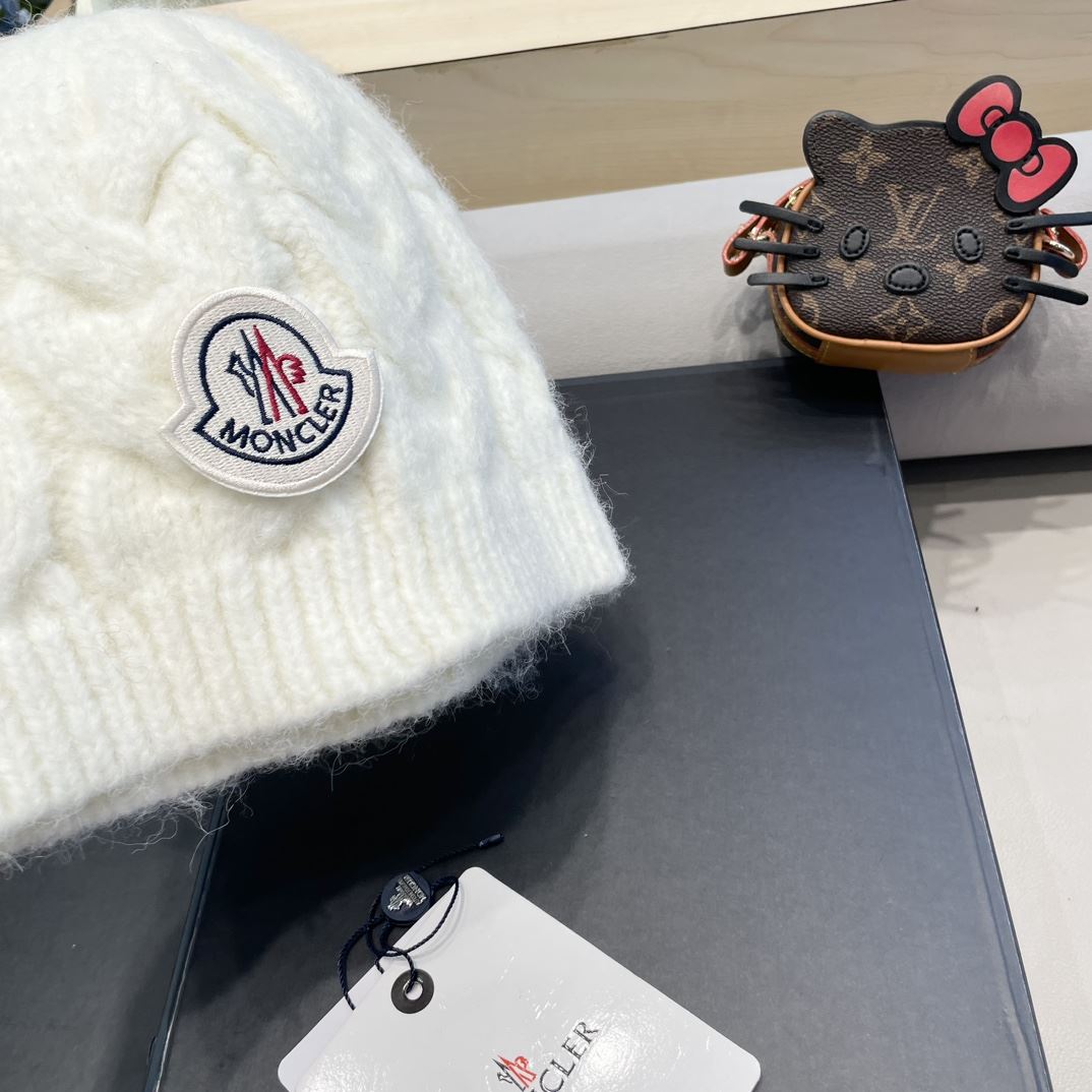 Moncler Caps